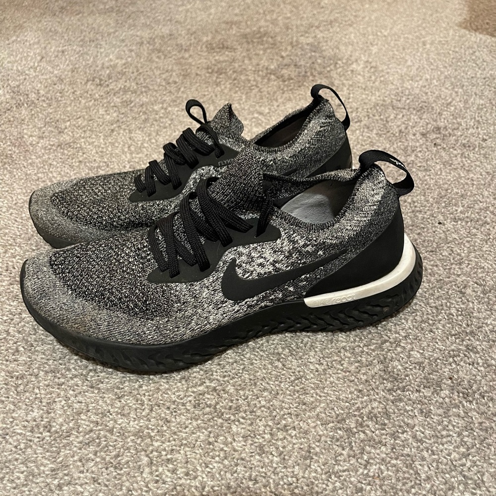 Nike epic reacts